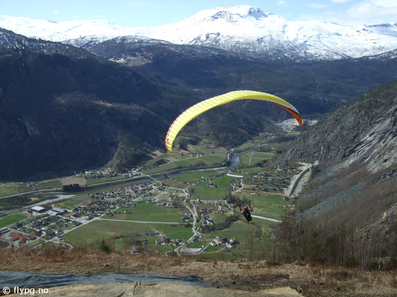 Paragliding Gaupne